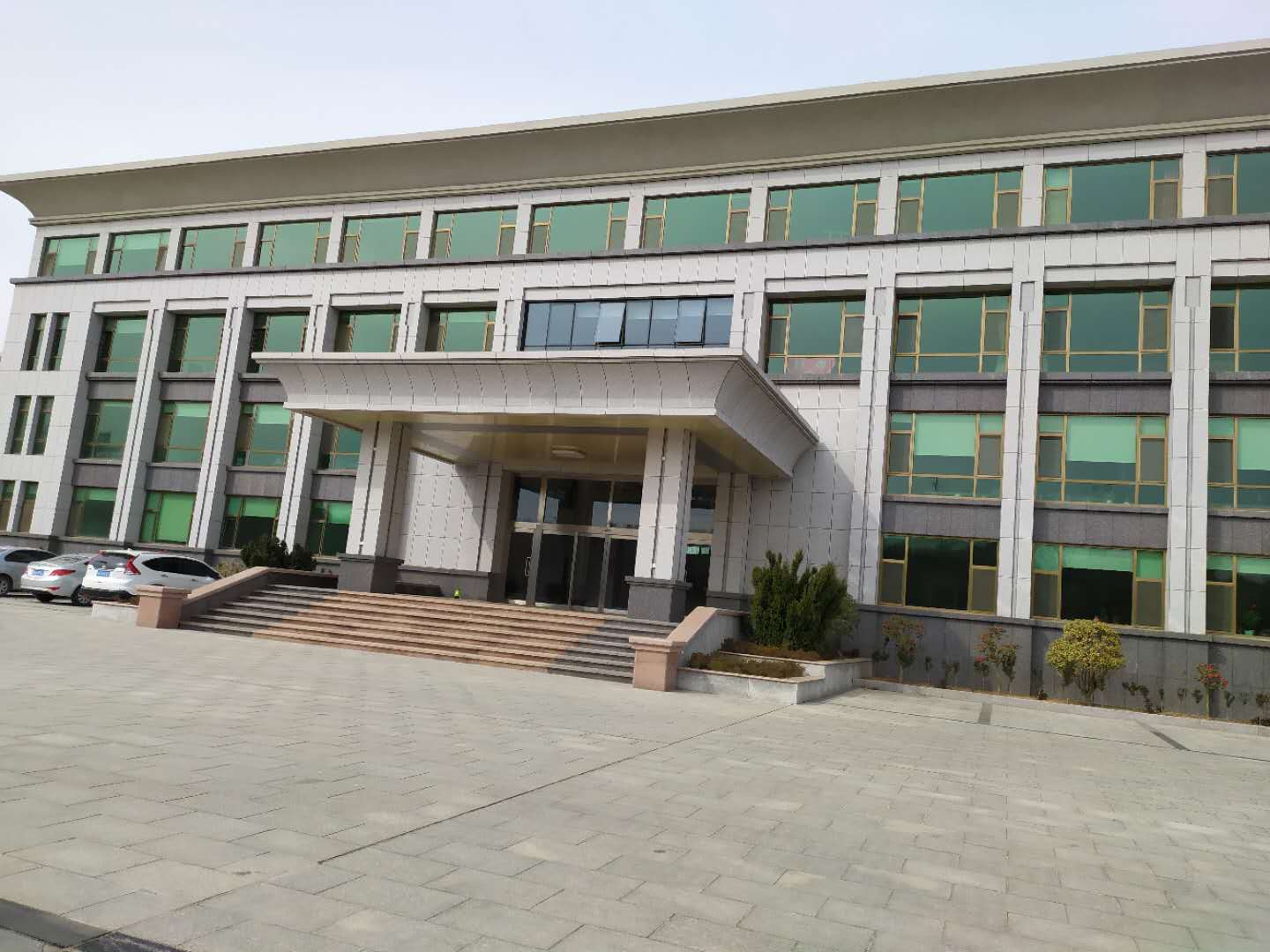 榮成恒榮建筑公司辦公樓，5000.jpg